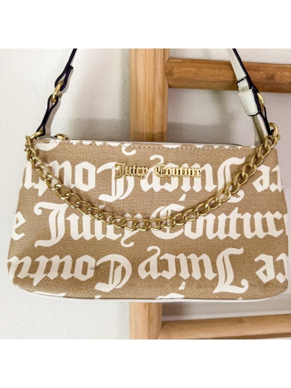 Juicy Couture Y2K Canvas Logo Baguette Shoulder Bag Beige White Chain - Picture 2 of 7